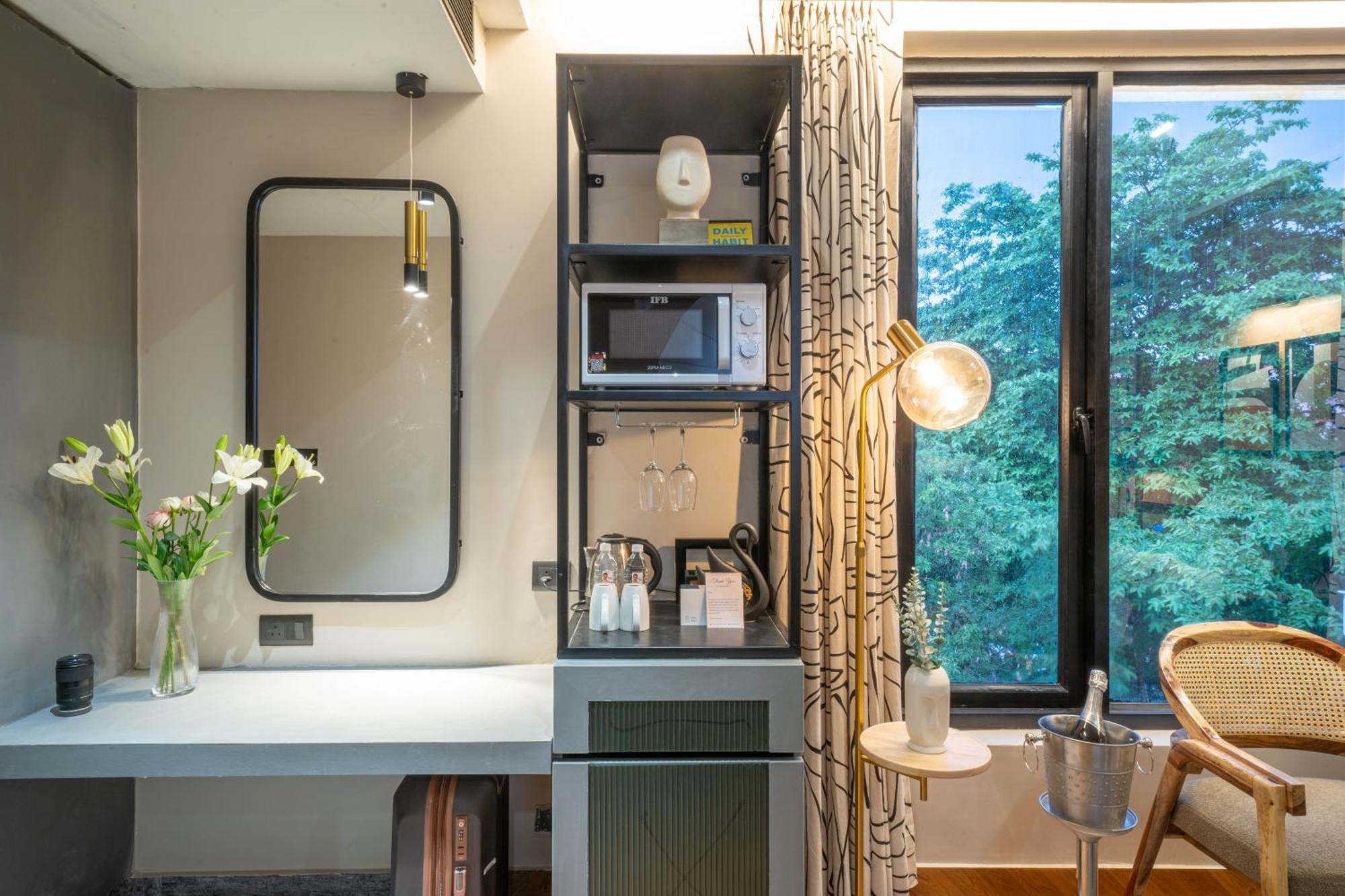 Boutique Hotel By One Tree 古尔冈 外观 照片
